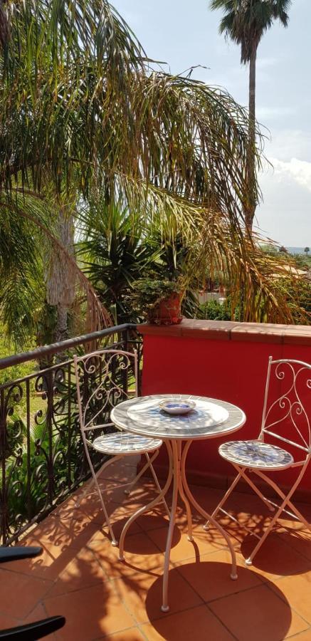 הוילה פלורידיה Casa Di Lu' מראה חיצוני תמונה