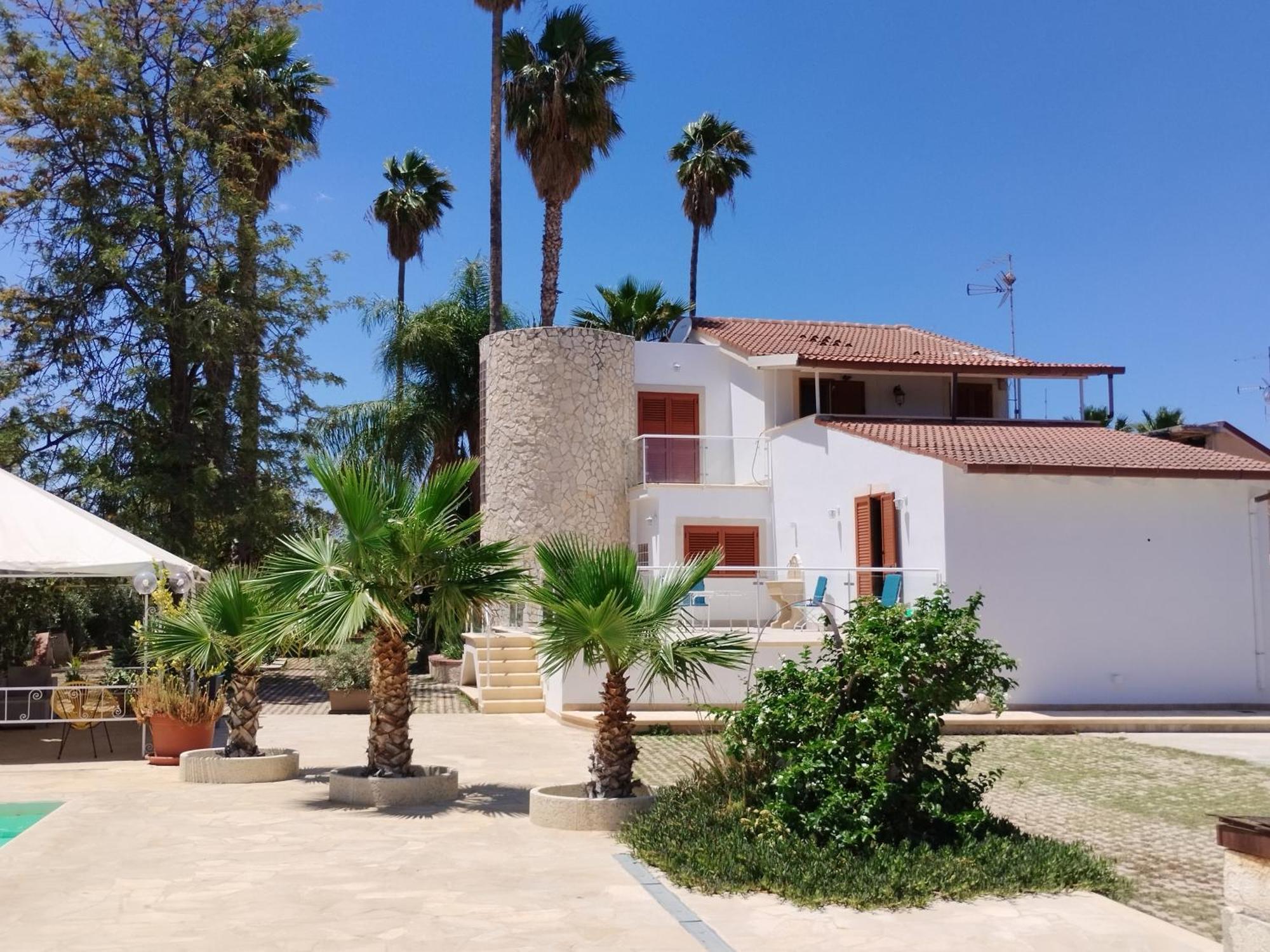 הוילה פלורידיה Casa Di Lu' מראה חיצוני תמונה