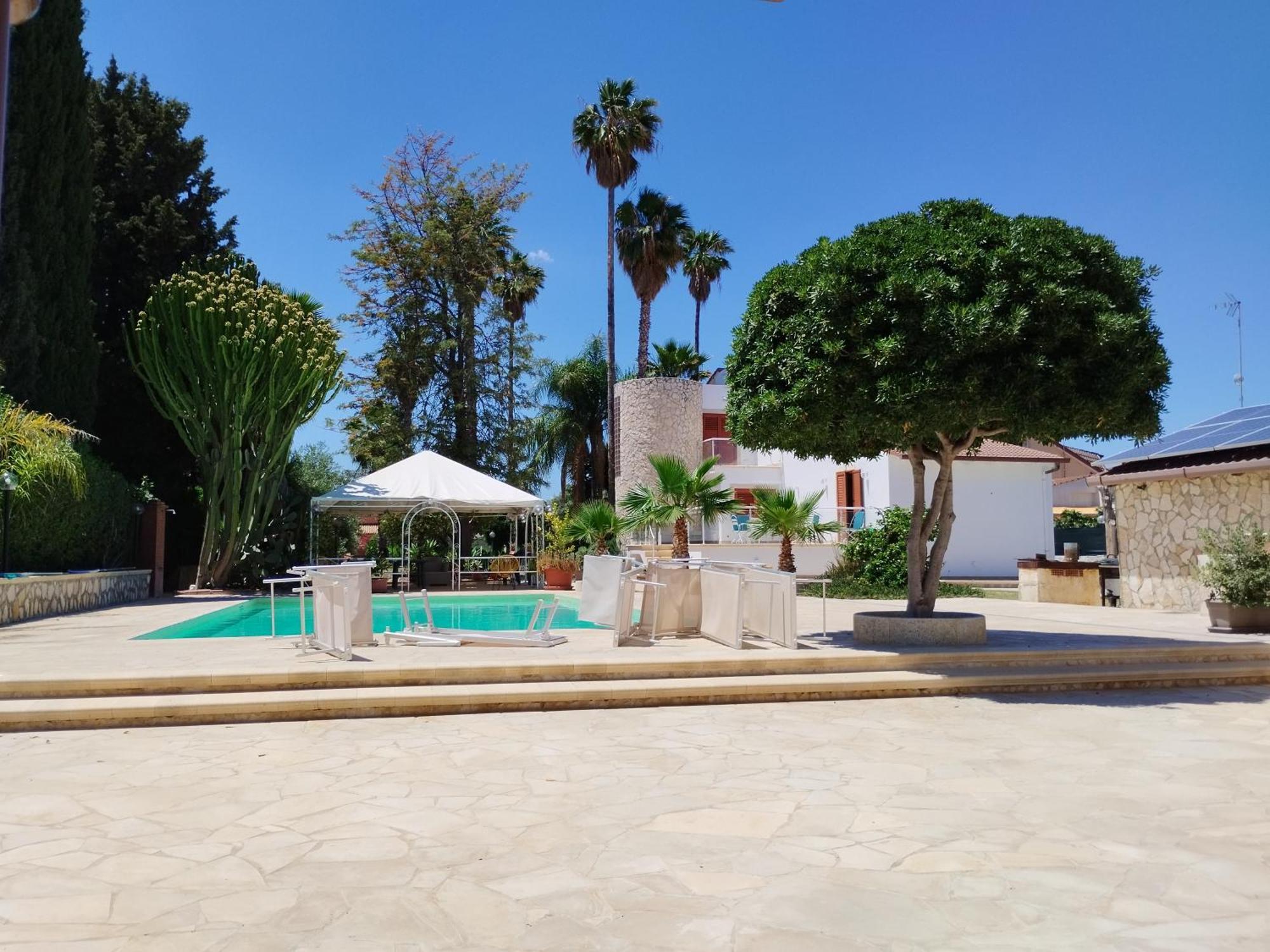 הוילה פלורידיה Casa Di Lu' מראה חיצוני תמונה